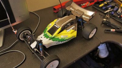 アソシエイテッド RC10B4.1